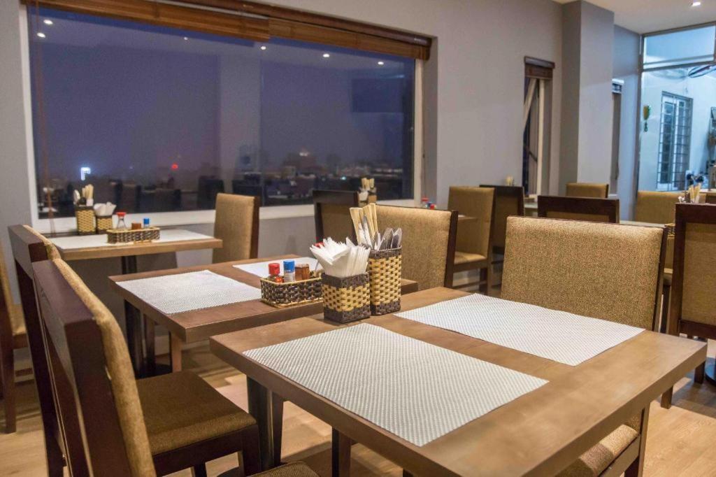 Cherry Hotel 1 Hanoi Bagian luar foto